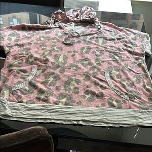 Honeyme Pink and Gray Camouflage Sweatshirt